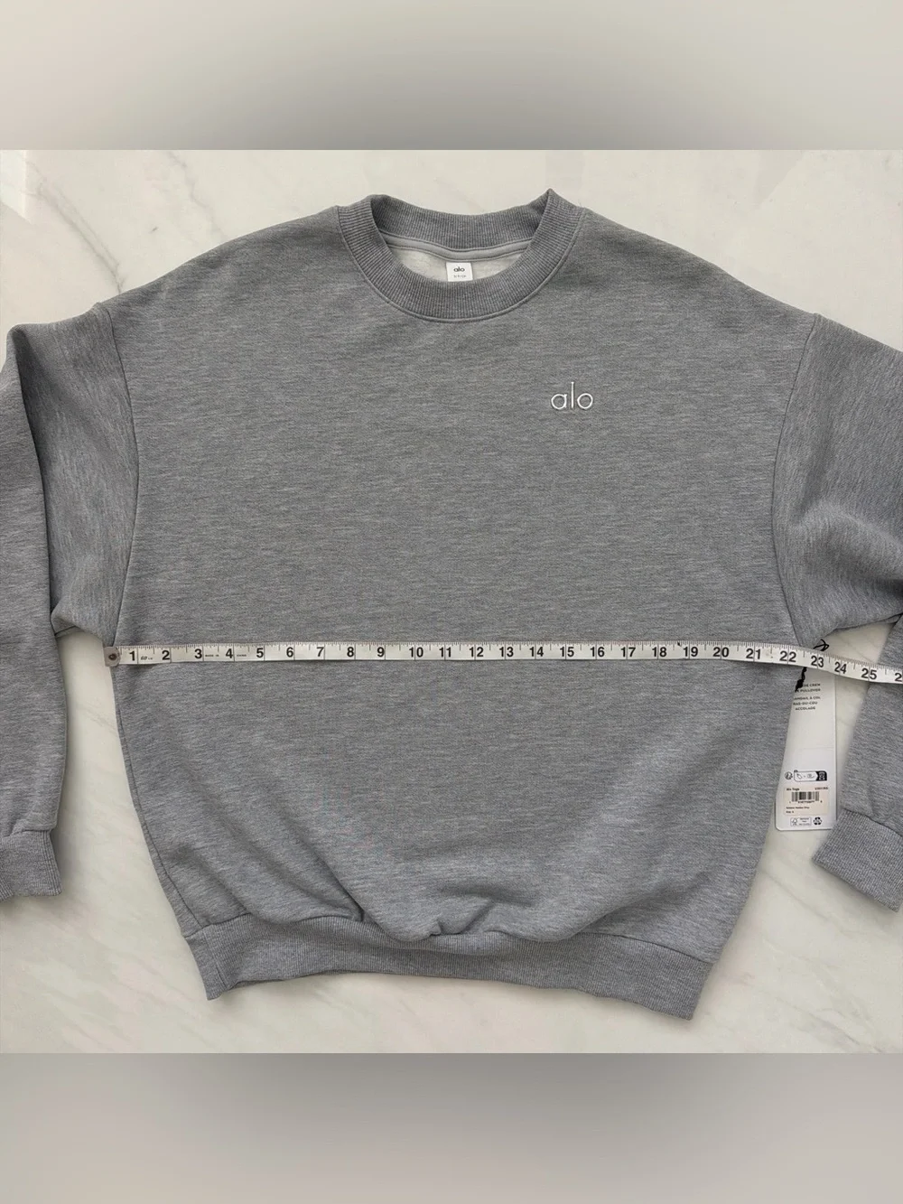 NEW Alo Accolade Pullover Crewneck Sweatshirt Size Small Athletic Heather Grey